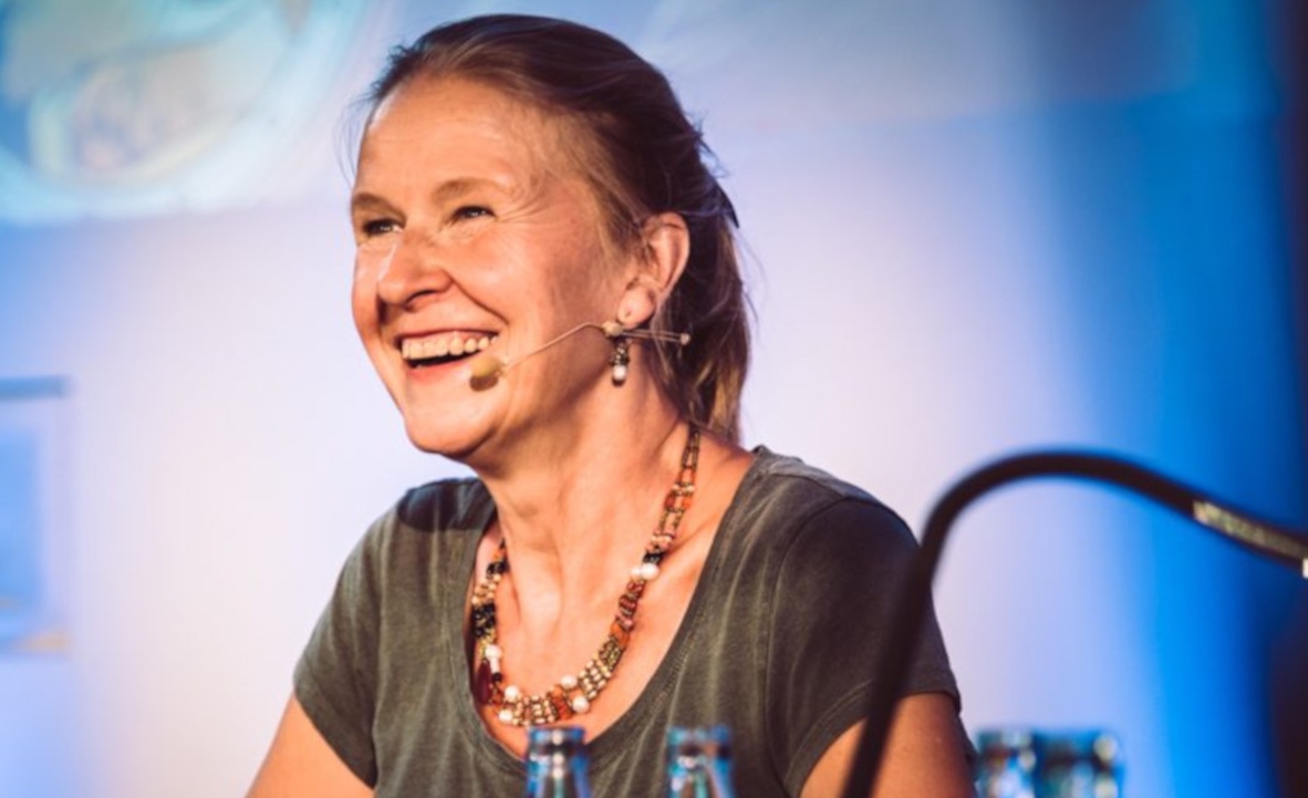 CREATOR: gd-jpeg v1.0 (using IJG JPEG v62), quality = 82