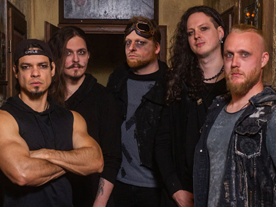 Harpyie_c_MartinAppel_900