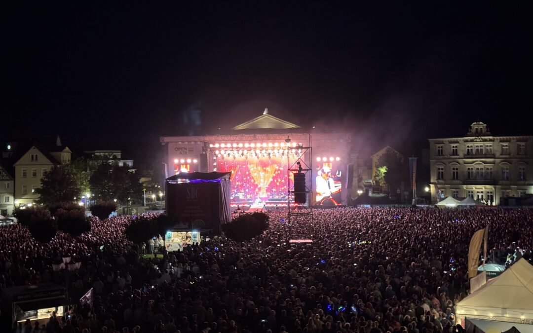 Der HUK-COBURG open-air-sommer 2026 bringt Stars, Stimmung und Sommerfeeling auf den Schlossplatz