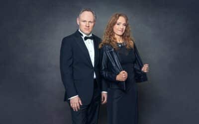 Tenor trifft Rockroehre: Suzan Baker und Malte Mueller auf der Seebuehne der Obermaintherme Bad Staffelstein