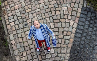 Dittsche live & solo 2027: Olli Dittrich kommt im Bademantel nach Erlangen