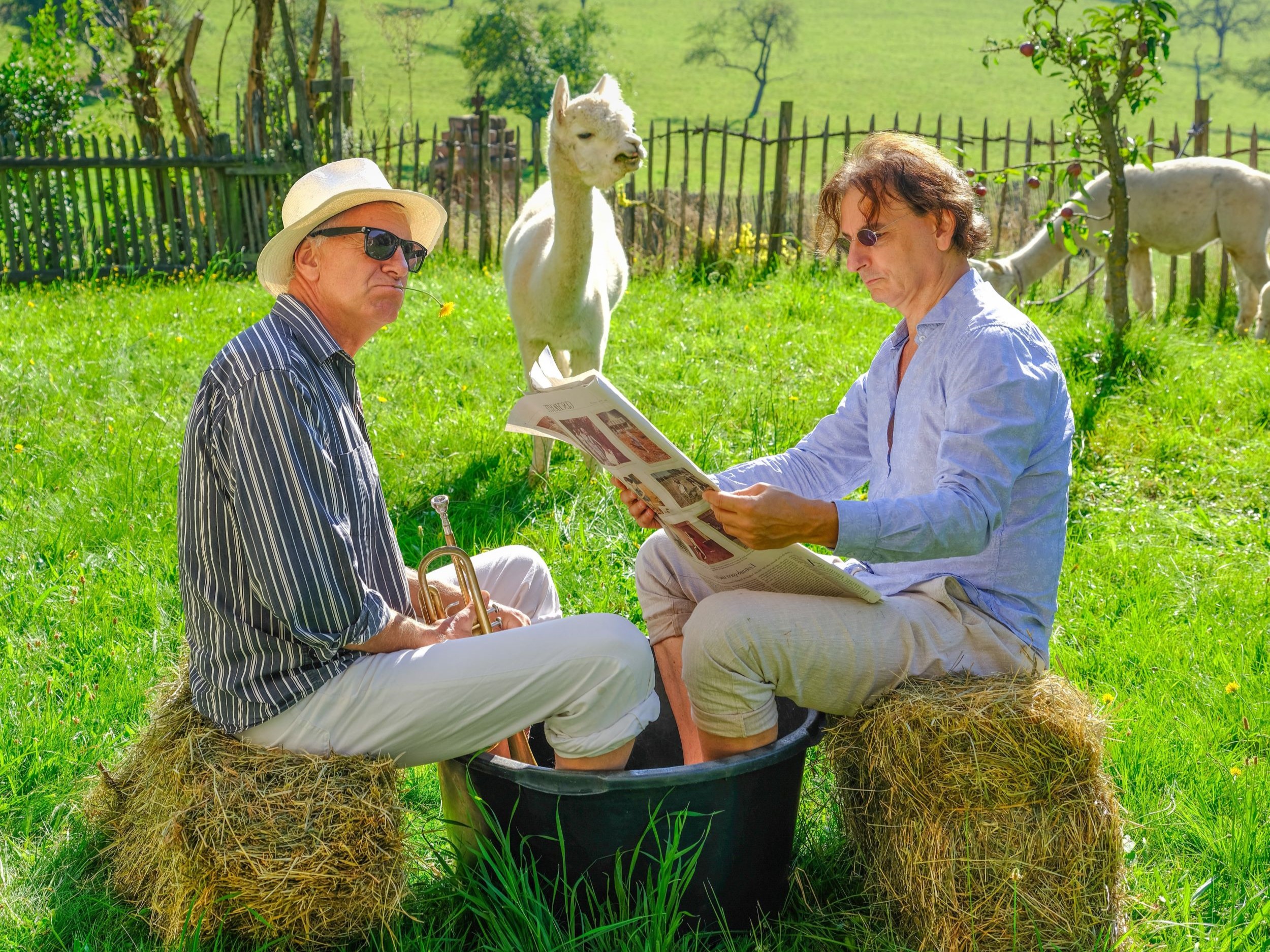Huub Dutch Duo – Life is fine - when you`re on Wäscheline!