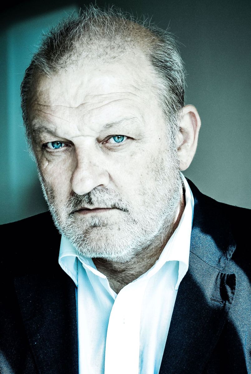 Leonard Lansink – Wilsberg liest Wilsberg